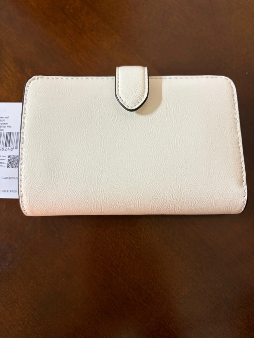 kate spade Meringue Bridget Crinkle Patent Medium Compact Bifold Wallet